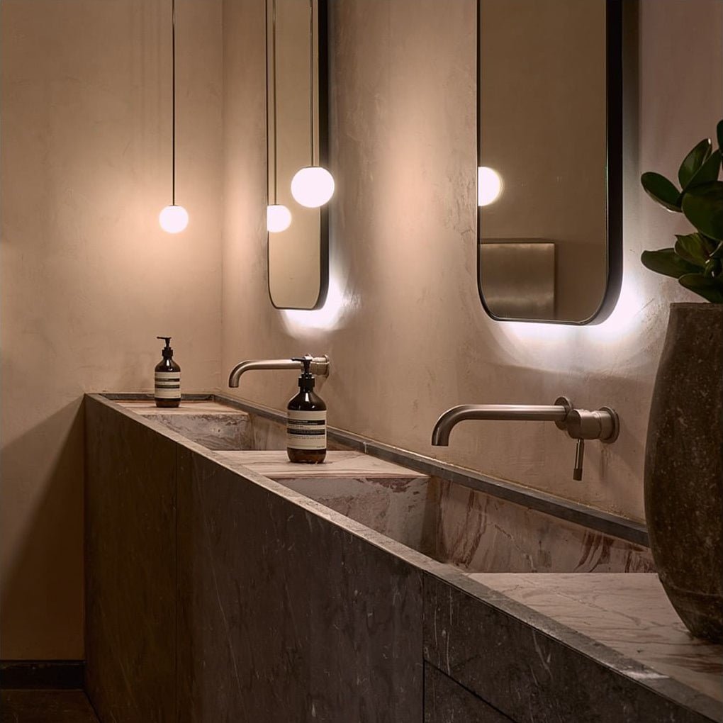 Architektoniczna lampa wisząca z opalowym szkłem — mosiężna lub czarna — Ø9-30cm — wysokość 100-200cm - Lamylie