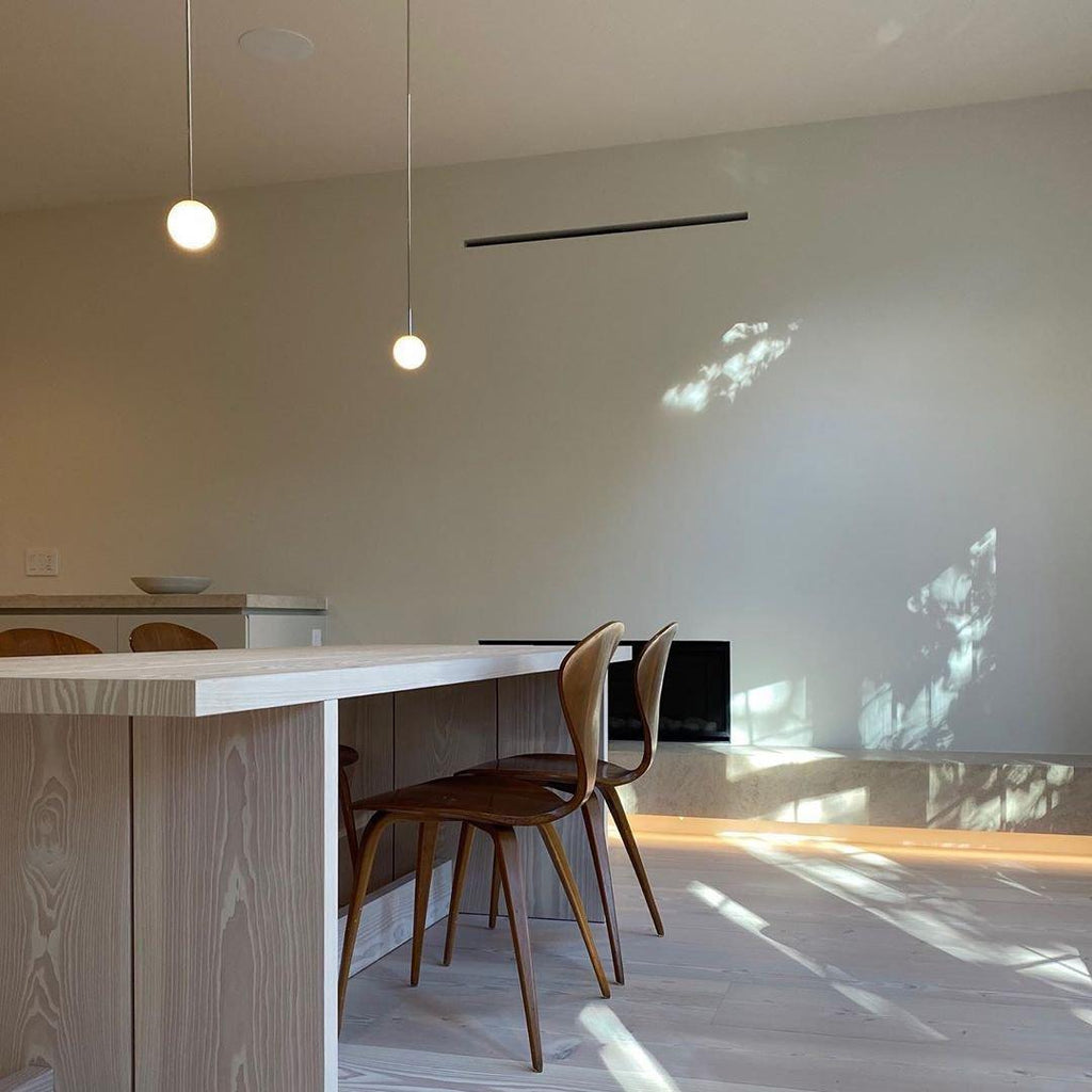 Architektoniczna lampa wisząca z opalowym szkłem — mosiężna lub czarna — Ø9-30cm — wysokość 100-200cm - Lamylie
