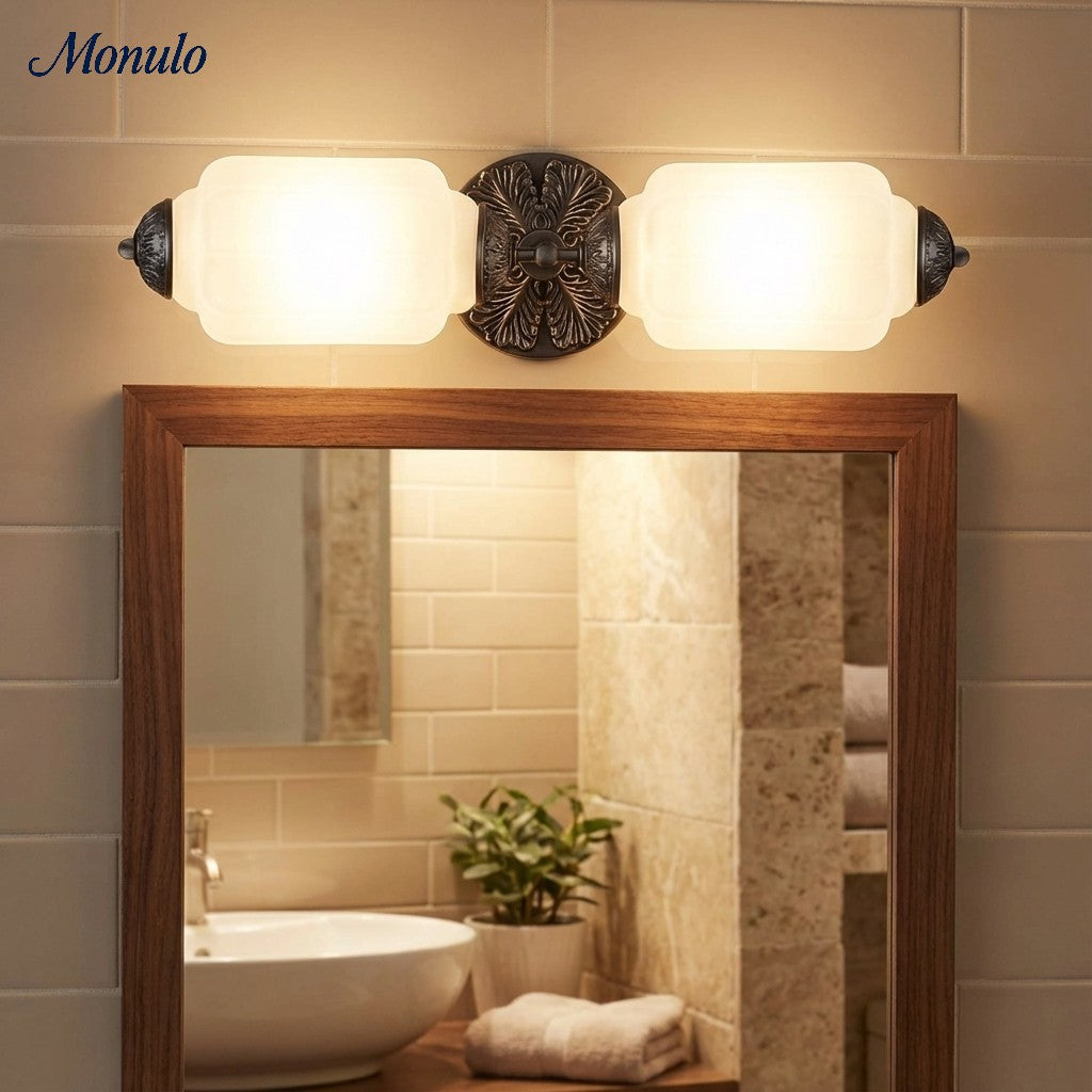 Eloise Vintage Wandleuchte aus Milchglas mit gewelltem Rand - Moderne Akzentbeleuchtung für Bad und Schlafzimmer