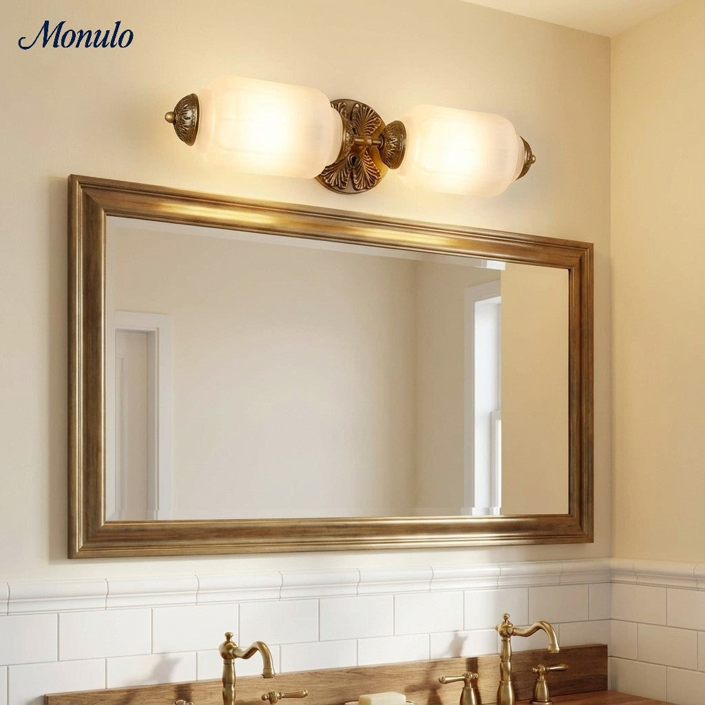 Eloise Vintage Wandleuchte aus Milchglas mit gewelltem Rand - Moderne Akzentbeleuchtung für Bad und Schlafzimmer