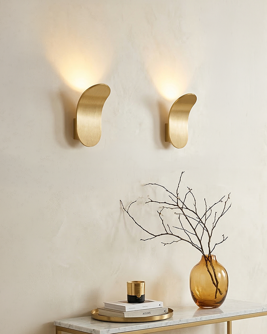 Curved Wall Lamp Modern Minimalist Design Brushed Finish Diffuse Light Decorative Wall Lighting for Hallway Bedroom Living Room - Lamylie