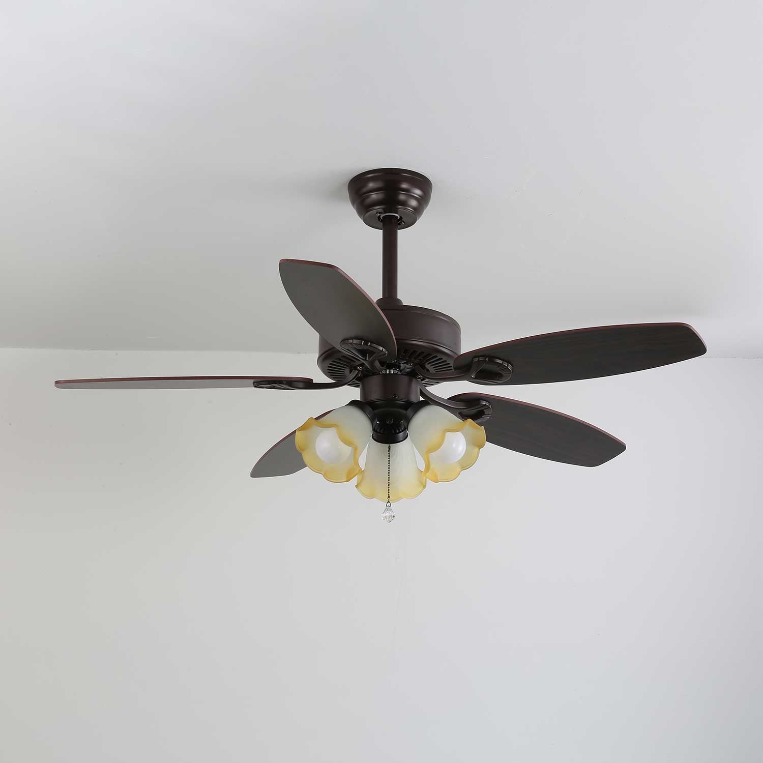 Ventilator de tavan cu iluminare, lemn vintage și sticlă, 107 cm, lampă de tavan în stil scandinav retro, cu telecomandă – Lamylie