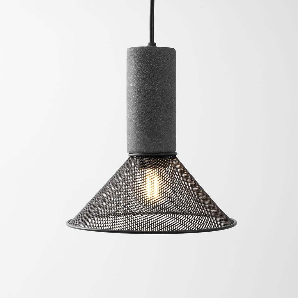 Industriell pendellampe med sement og svart netting — 6 former – Lamylie