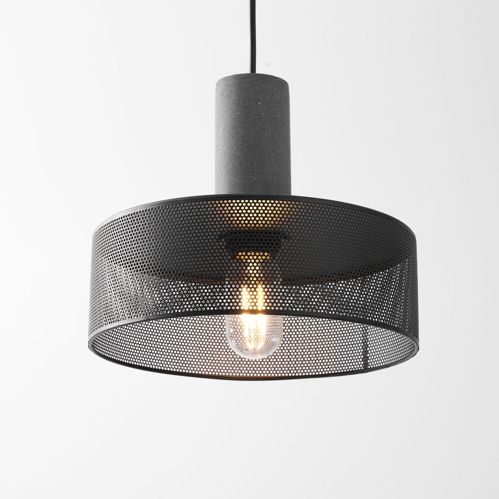 Industriell pendellampe med sement og svart netting — 6 former – Lamylie