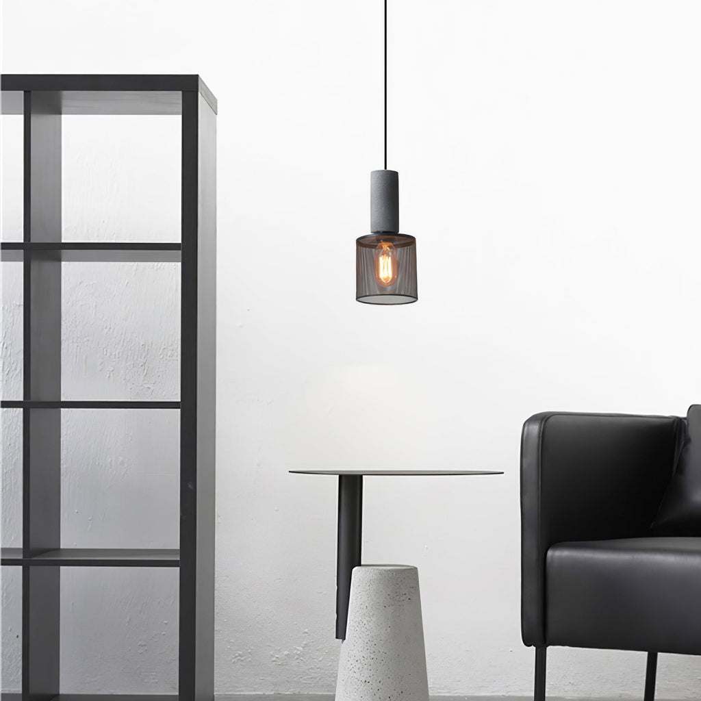 Industriell pendellampe med sement og svart netting — 6 former – Lamylie