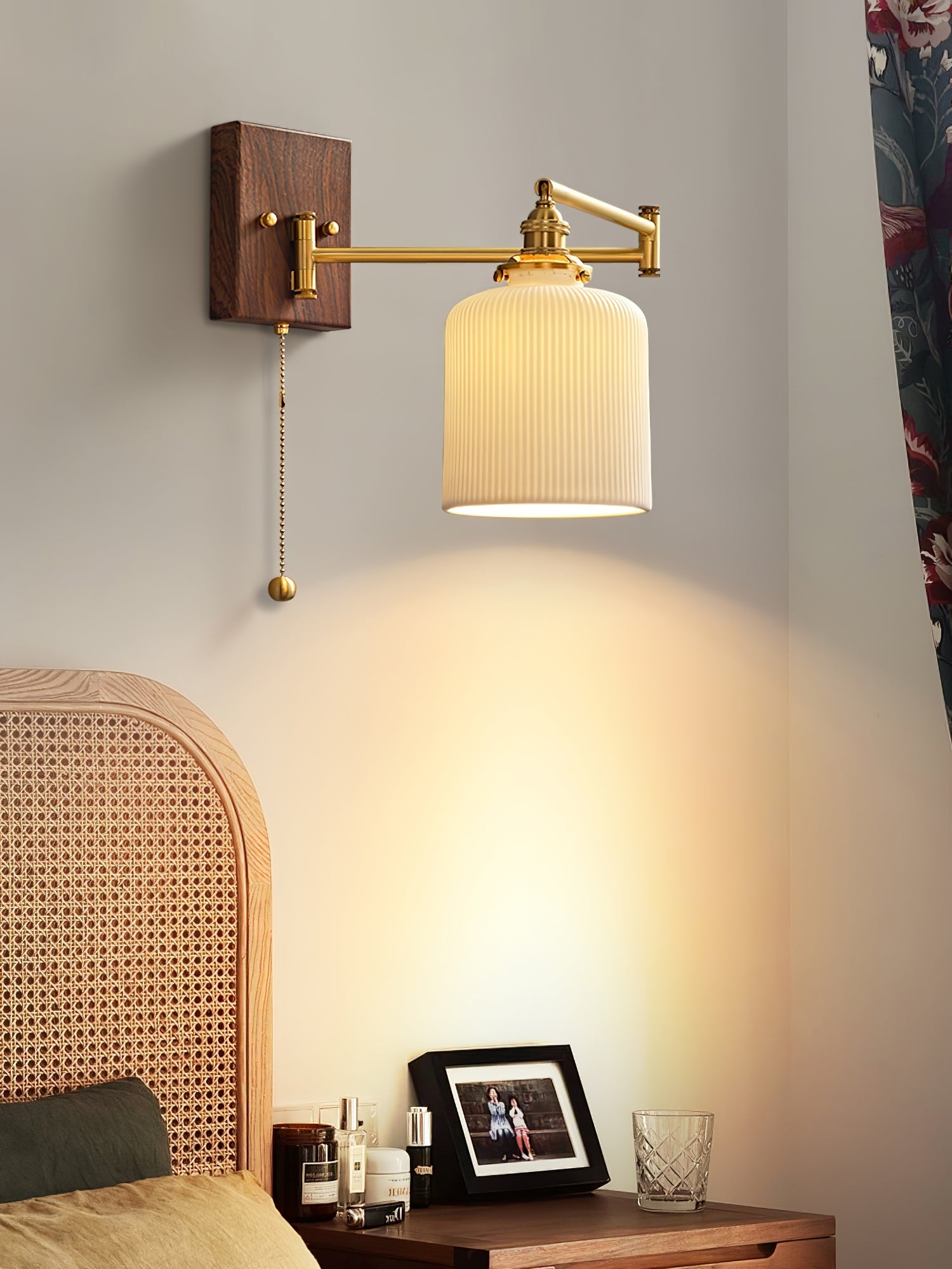 Ceramic Wall Lamp Geometric Design | 5 Models Brass & Walnut - Lamylie