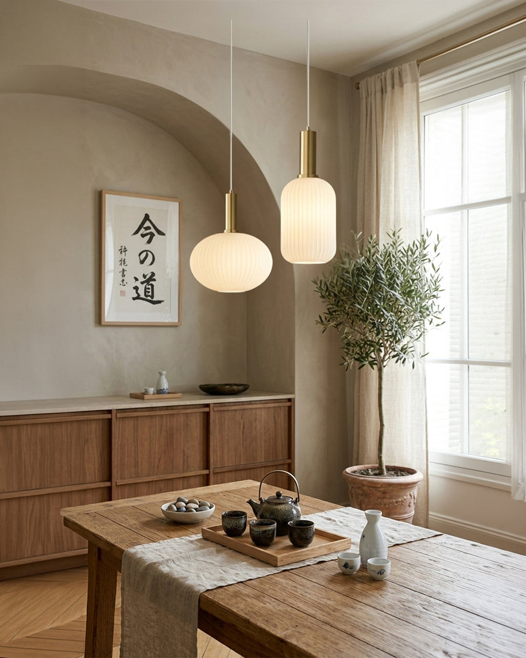 CLYDE Modern Pendant Lamp with Colored Glass Shade | Scandinavian Design for Living Room & Dining Room | E27 Socket - Lamylie