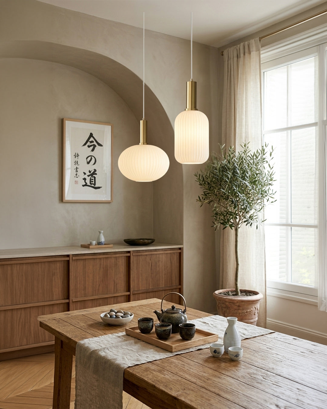 CLYDE Modern Pendant Lamp with Colored Glass Shade | Scandinavian Design for Living Room & Dining Room | E27 Socket - Lamylie