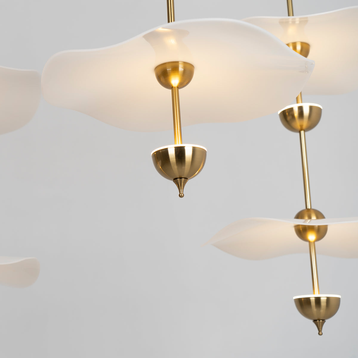 Doppelte Biscuit-Hängeleuchte Weiß Gold Rund Opal Weiß Acrylschirm Designbeleuchtung Dekorativ für Wohnzimmer Essbereich Schlafzimmer Modern Skandinavisches Interieur - Lamylie