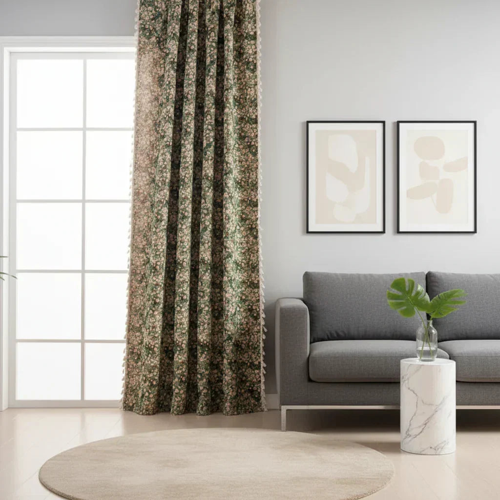 Floréveil Vintage Floral Tapestry Curtain — Romantic Botanical Pattern
