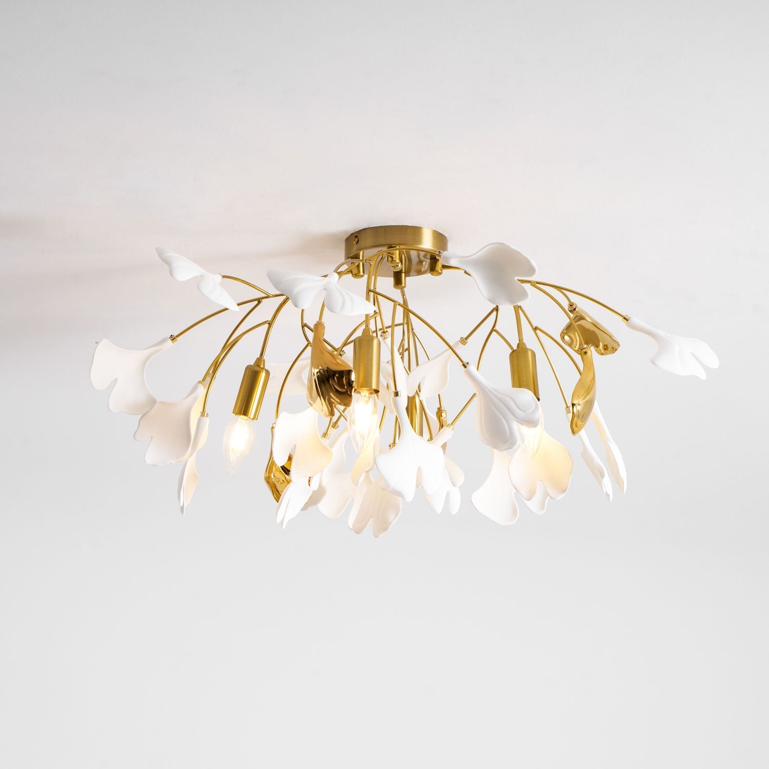 Ceramic Pendant Lamp Ginkgo Leaf | Gold-Colored Fixture with White Leaves | Modern Nature-Inspired Design for Living Room Dining Room Bedroom - Lamylie