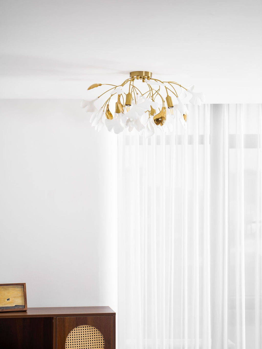 Ceramic Pendant Lamp Ginkgo Leaf | Gold-Colored Fixture with White Leaves | Modern Nature-Inspired Design for Living Room Dining Room Bedroom - Lamylie