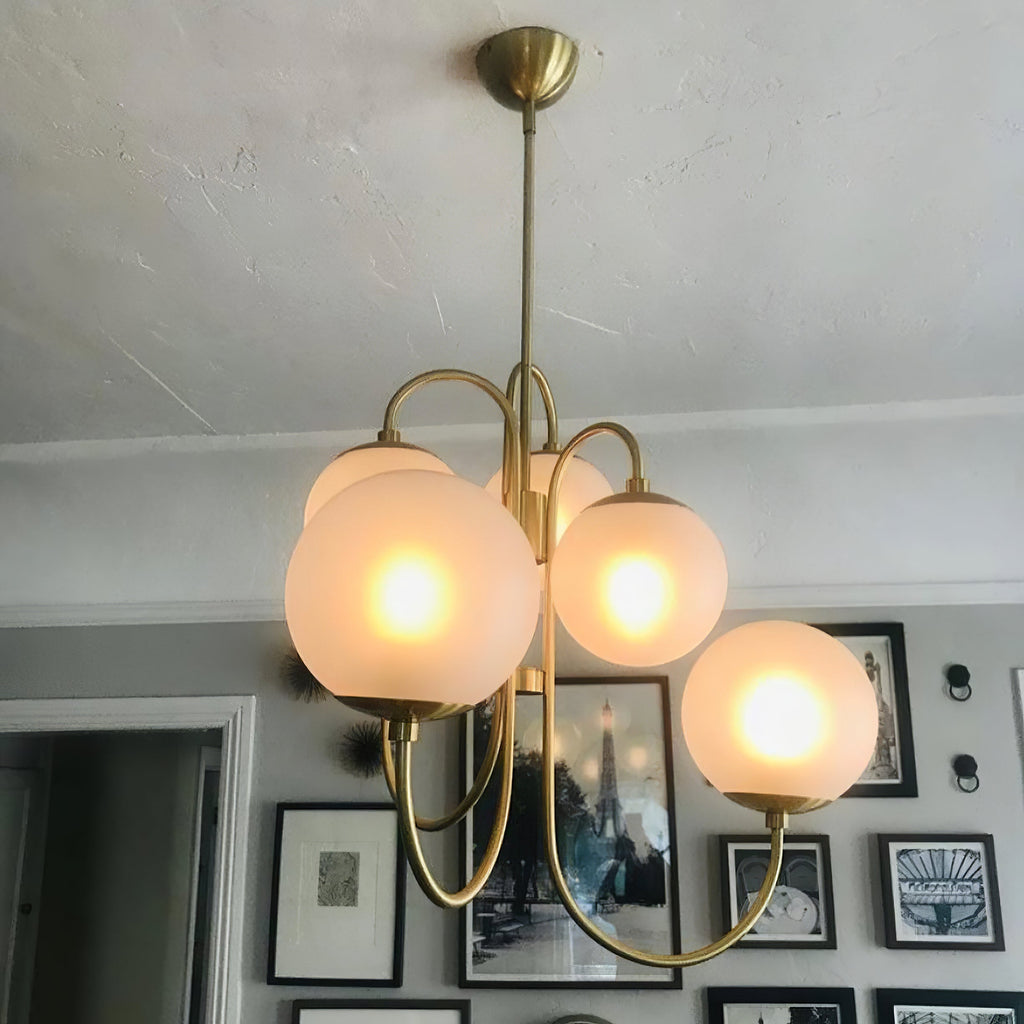 Schwanenhals-Kronleuchter Ø76 cm | 8-flammige Pendelleuchte mit Glasgloben Gold/Schwarz - Lamylie
