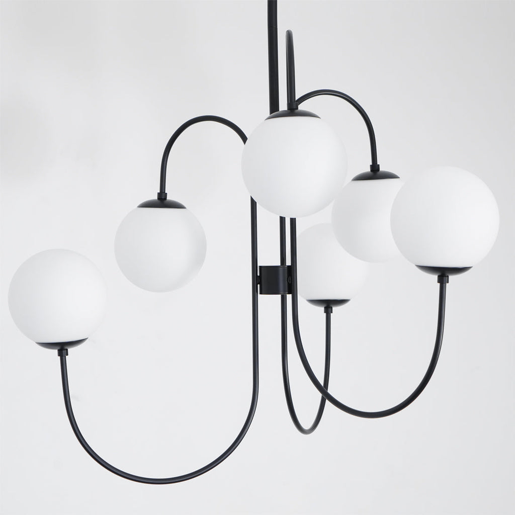 Schwanenhals-Kronleuchter Ø76 cm | 8-flammige Pendelleuchte mit Glasgloben Gold/Schwarz - Lamylie