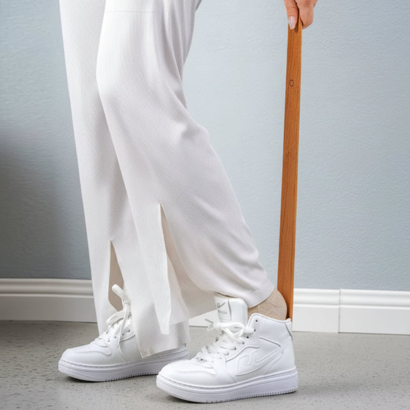 Footmate 20 Inch Magnetic Wall Mounted Shoehorn