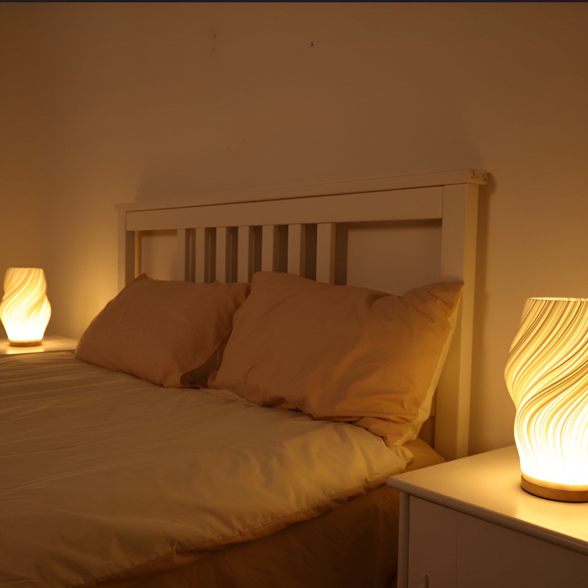 DreamWave - Lampe 3D moderne couleur crème, avec base métallique élégante - Lamylie