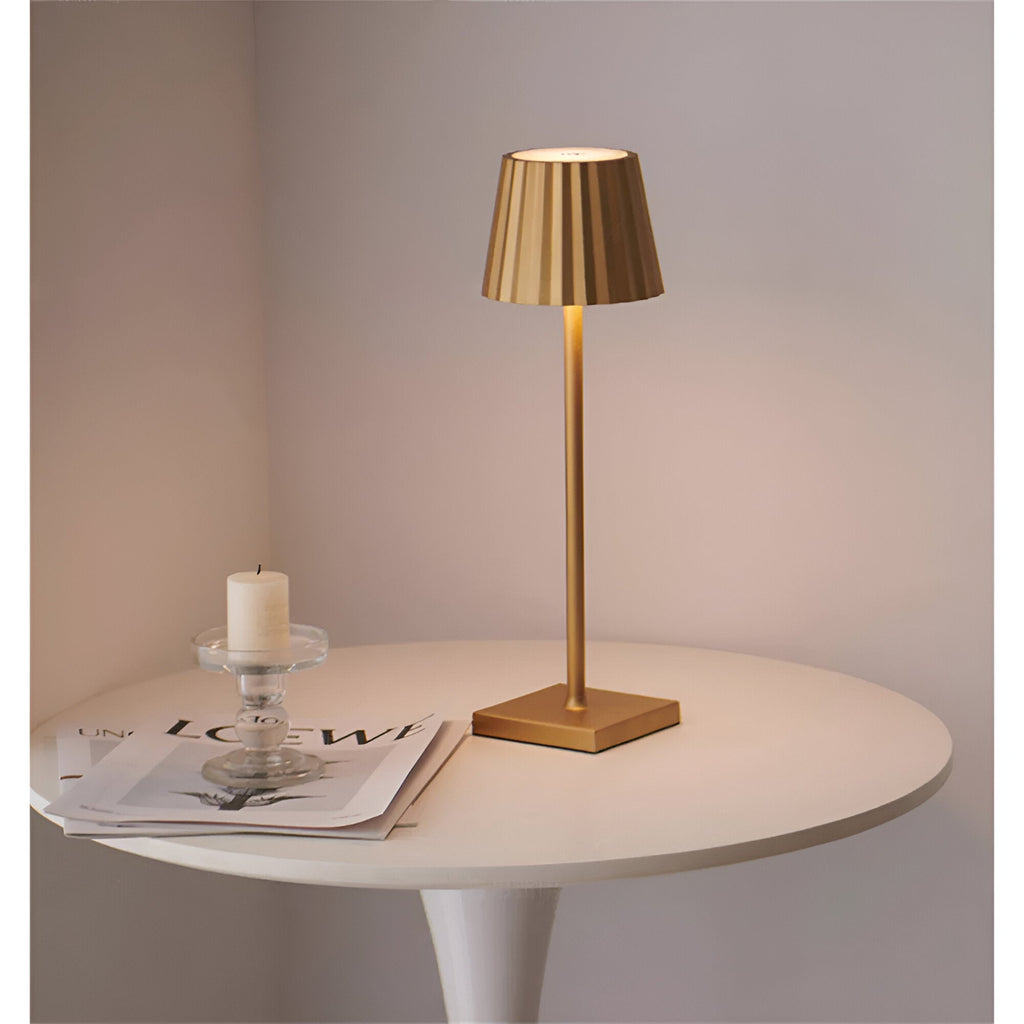 LaminaTouch 2.0 - Dimmable Wireless and Rechargeable Modern LED Table Lamp - Lamylie
