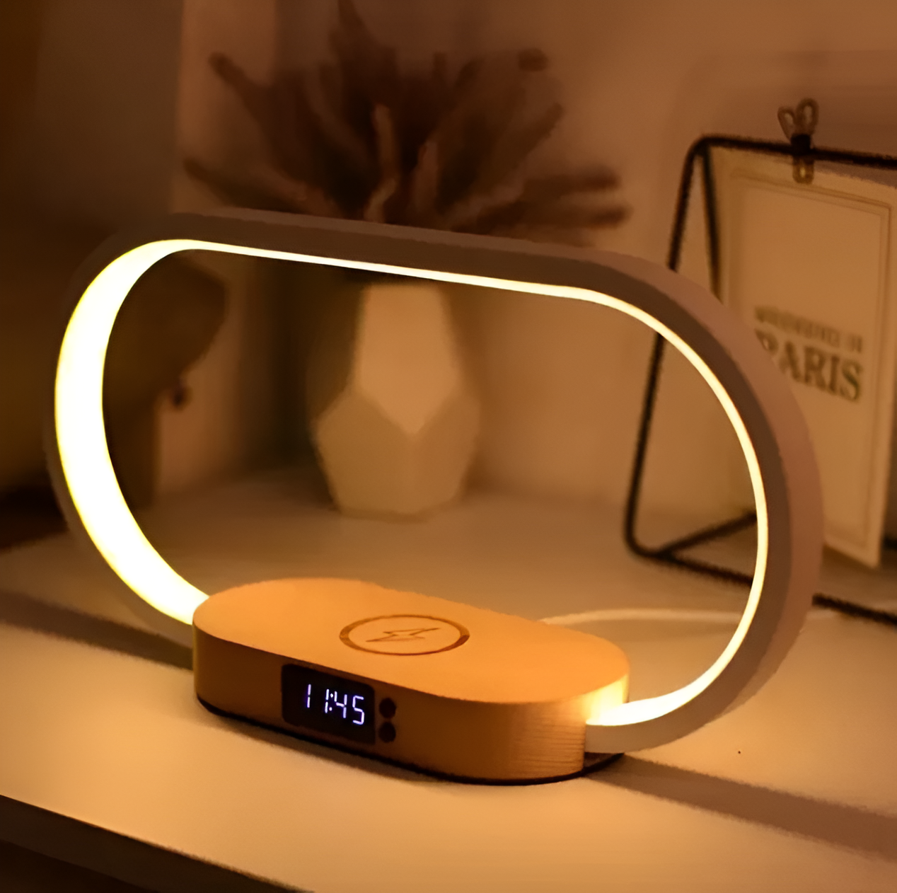 Veilleuse avec recharge USB-C et fonction horloge numérique – Lamylie