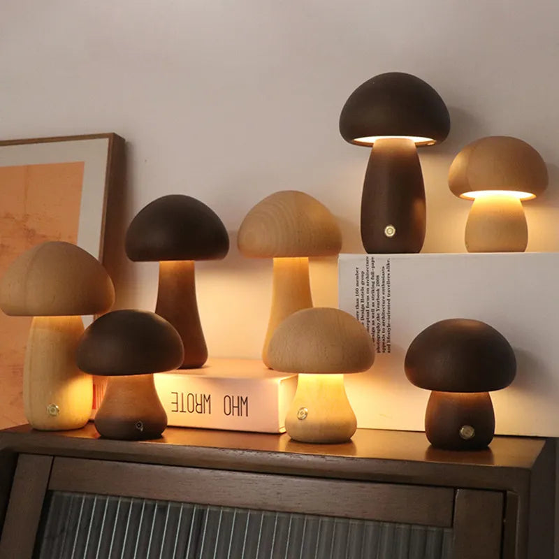 GloedGilde - Elegant bordlampe i svampestil - Lamylie