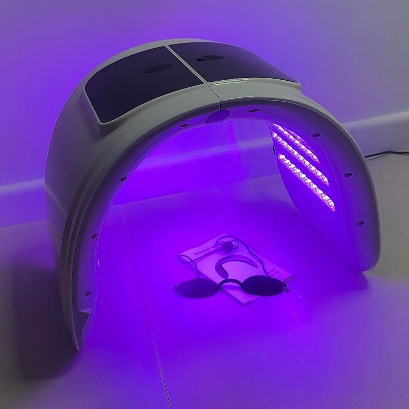 LED Light Therapy Device for At-Home Skin Treatment - Lamylie