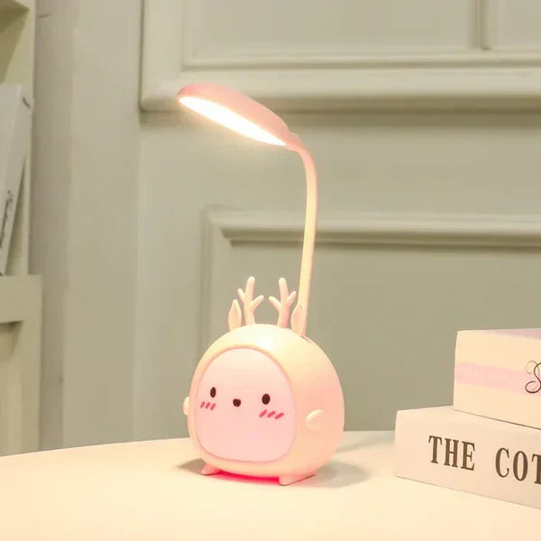 Cartoon LED Tischlampe mit verstellbarem Hals – Sanftes Licht für Augenschonung - Lamylie