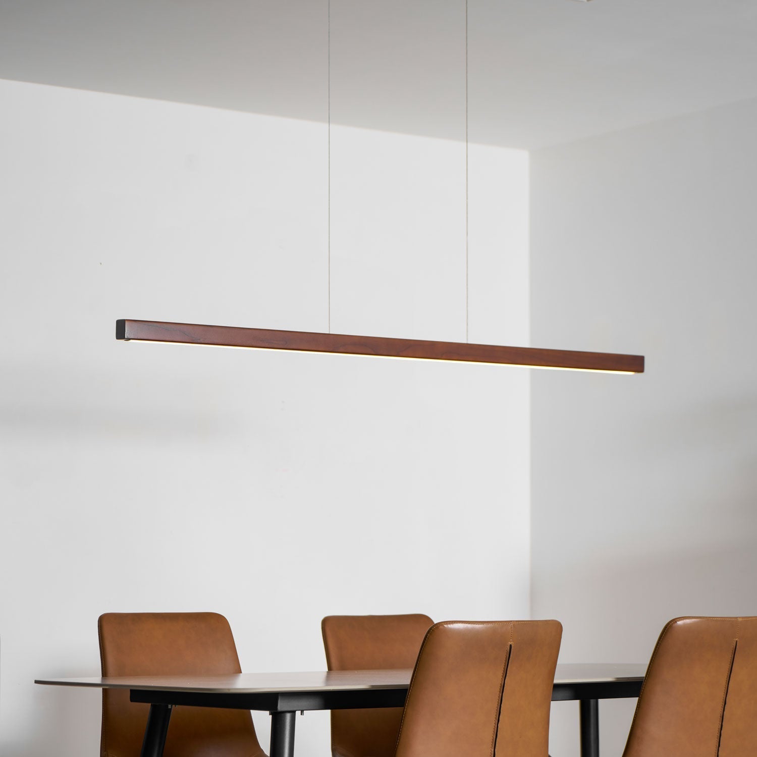 Lineare Holz-Pendelleuchte — Skandinavische LED-Pendelleuchte mit verstellbarer Höhe - Lamylie