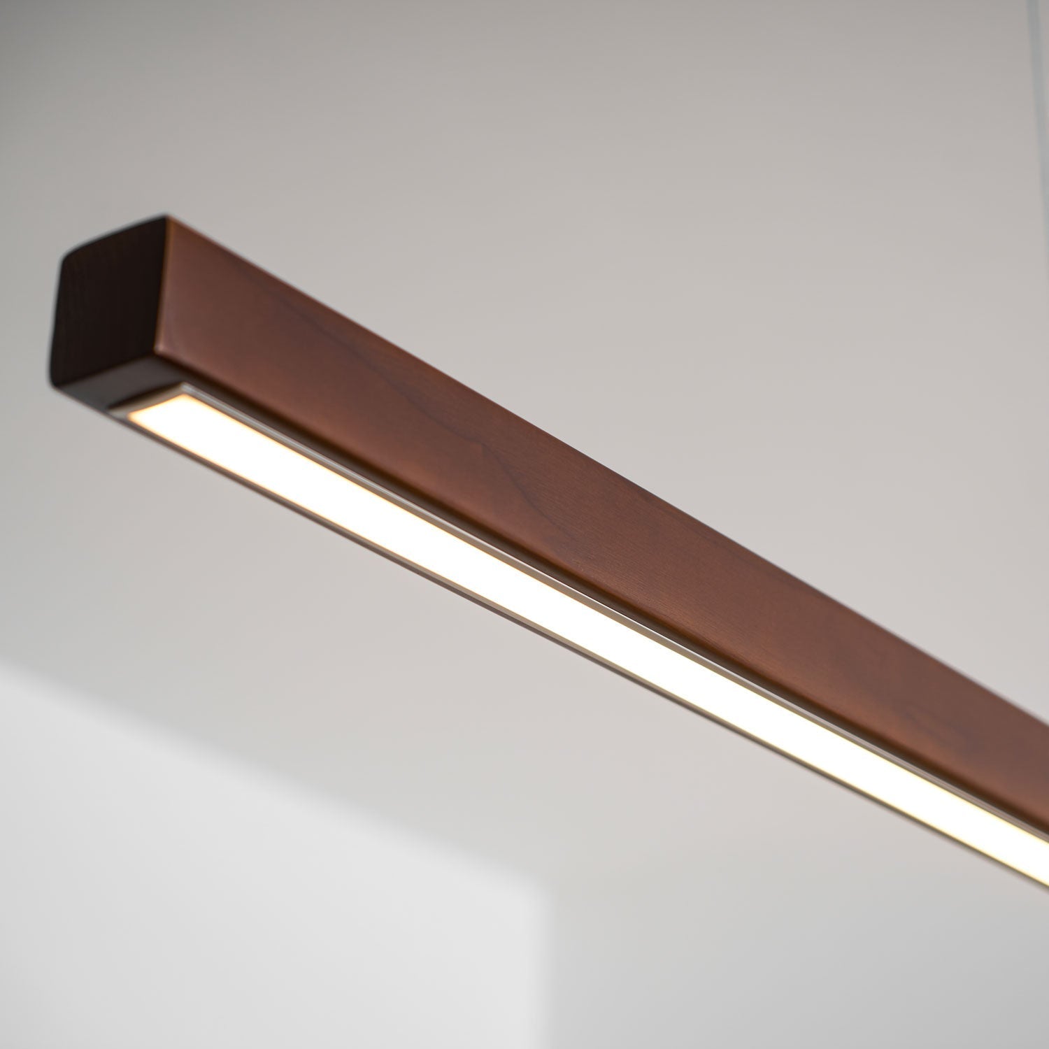 Lineare Holz-Pendelleuchte — Skandinavische LED-Pendelleuchte mit verstellbarer Höhe - Lamylie