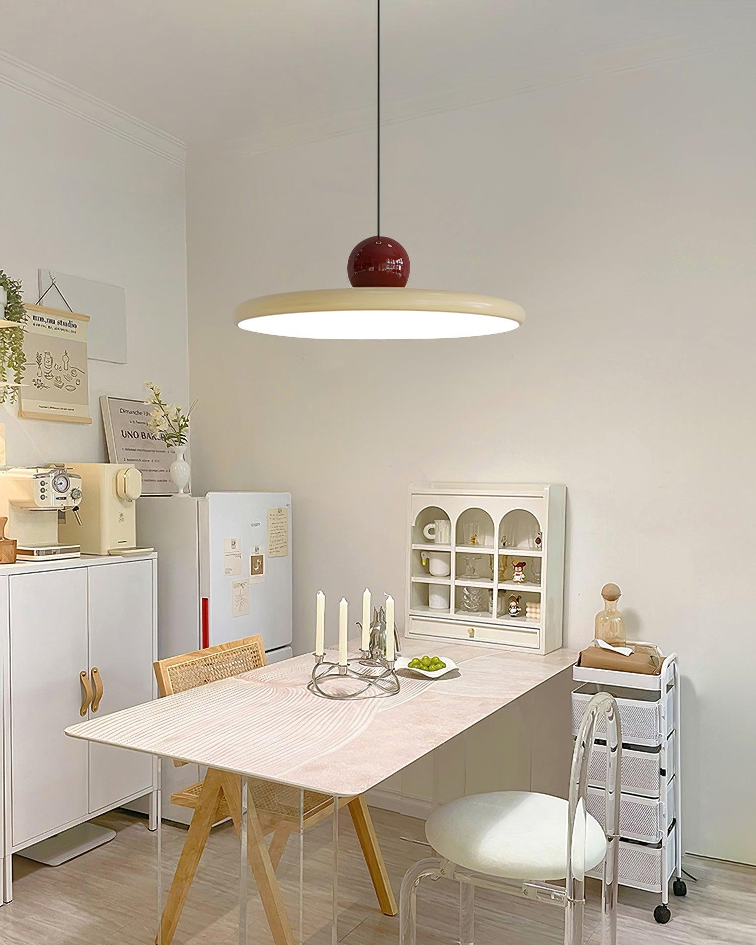 Kulatá LED závěsná lampa Lola | minimalistický design z kovového a akrylátového disku | stmívatelná | Ø30/40/50cm | 3 teploty chromatičnosti | nastavitelný kabel 150cm – Lamylie
