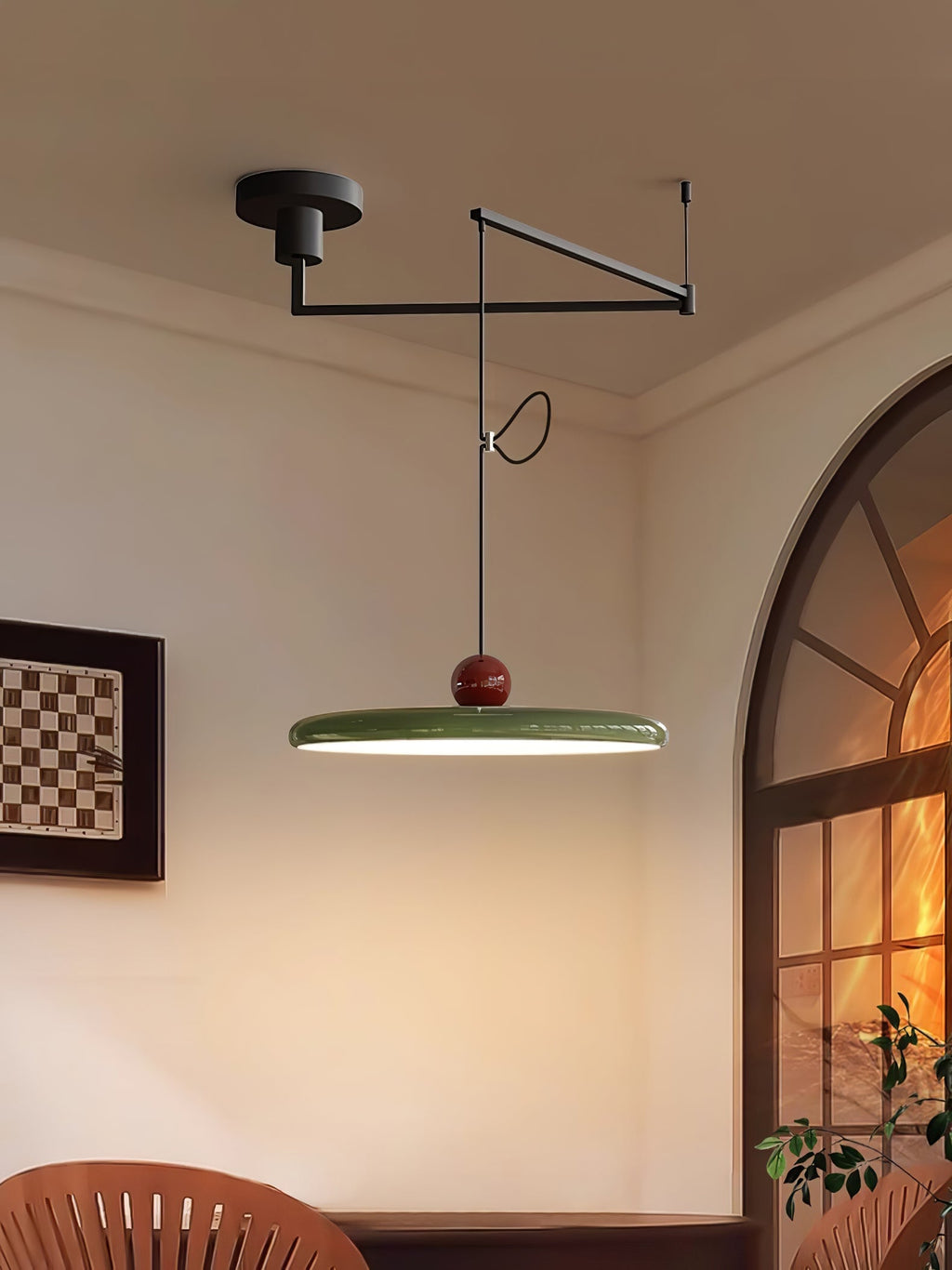 Lampada a sospensione oscillante di metà secolo — design cinetico con disco sospeso e contrappeso | Lampada a braccio regolabile per sale da pranzo moderne e spazi di lavoro creativi | LED integrato - Lamylie