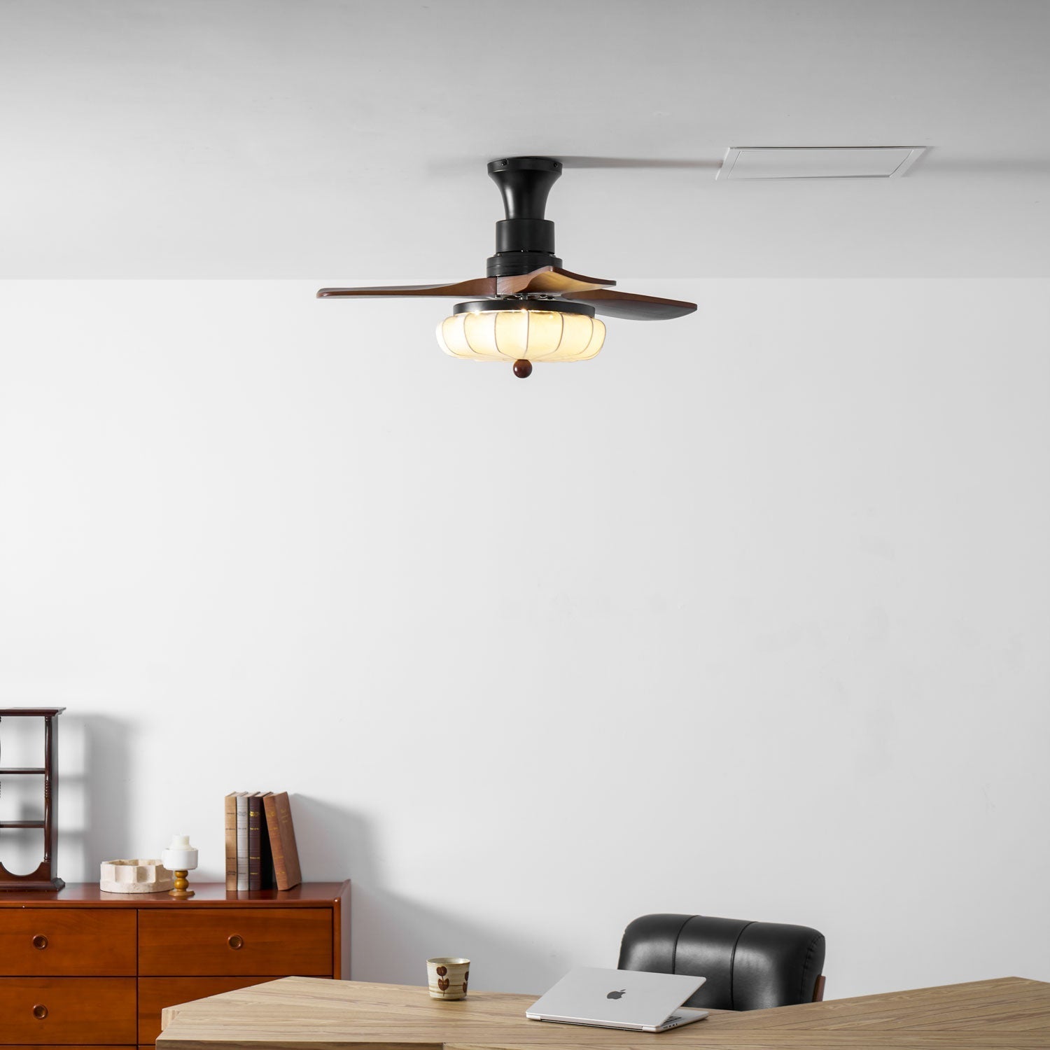 Ventilator de tavan cu iluminare | Motor DC | Abajur din bumbac cu model de lotus | Pale din lemn de nuc | Reglabil și reversibil - Lamylie