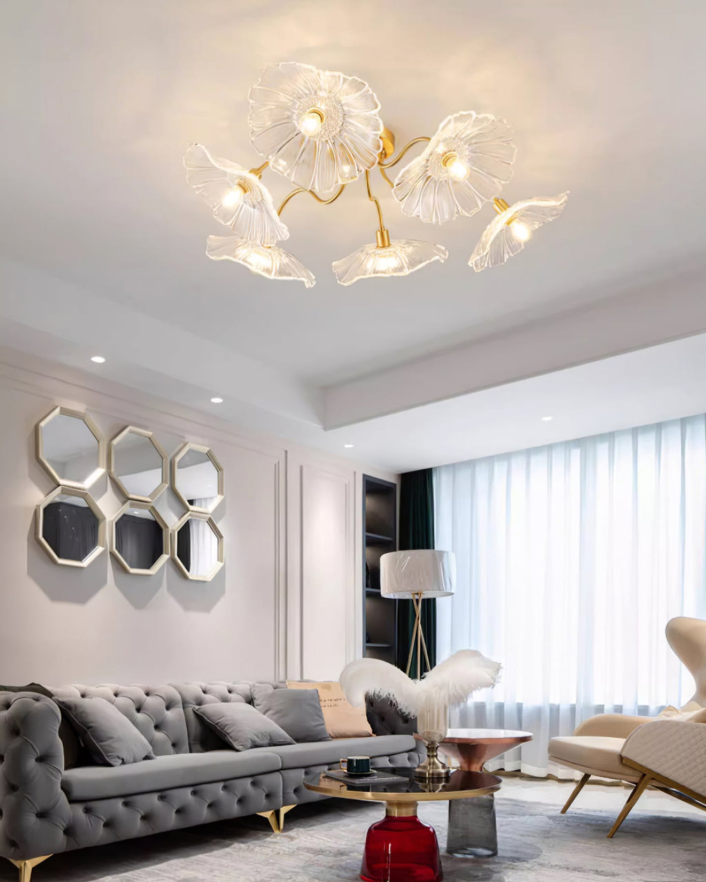 Glas-Deckenlampe mit Blattmotiv | 3, 5 oder 6 Lichtpunkte | Goldene Fassung mit Klarem oder Rosa Mattglas - Lamylie