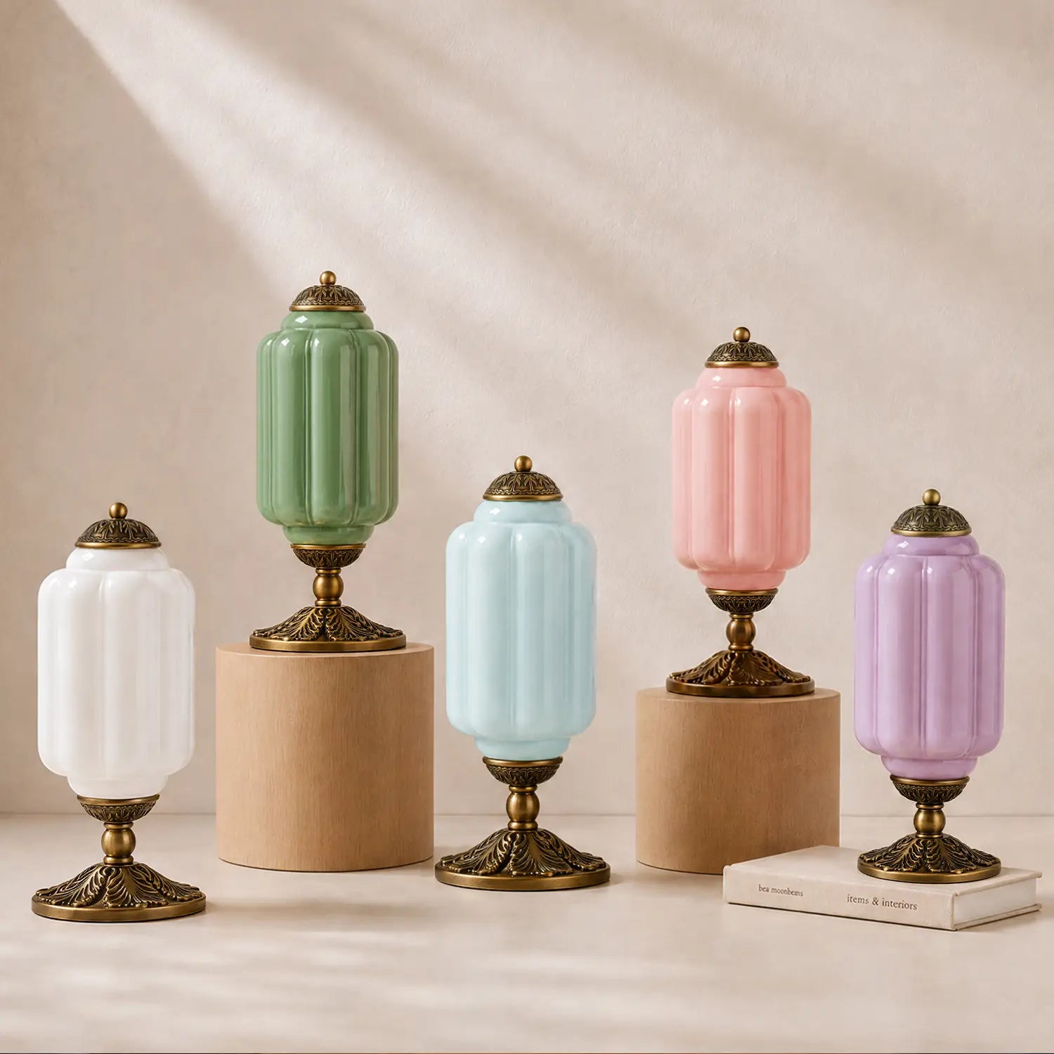 Retro bordslampor med texturerat krämfärgat glas | Fransk vintage-stil med mässings- eller svart ram – Lamylie