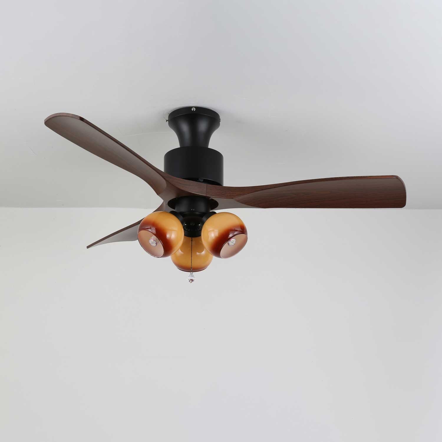 Ventilator de tavan vintage cu iluminare — abajur din sticlă și telecomandă - Lamylie