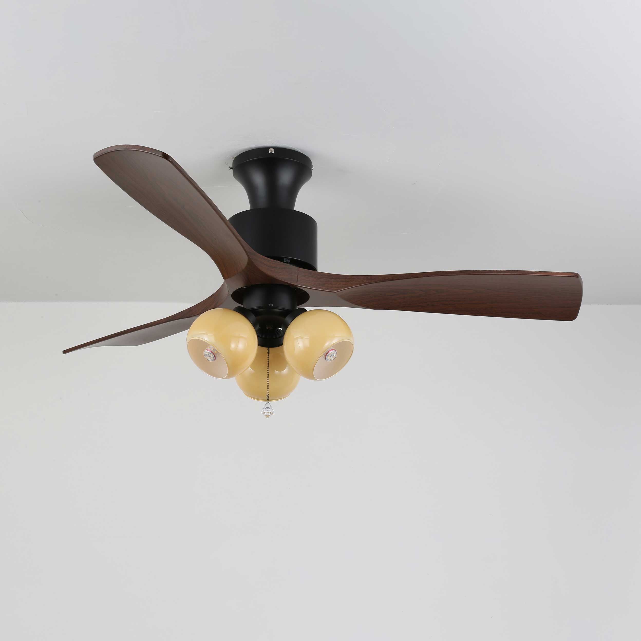 Ventilator de tavan vintage cu iluminare — abajur din sticlă și telecomandă - Lamylie