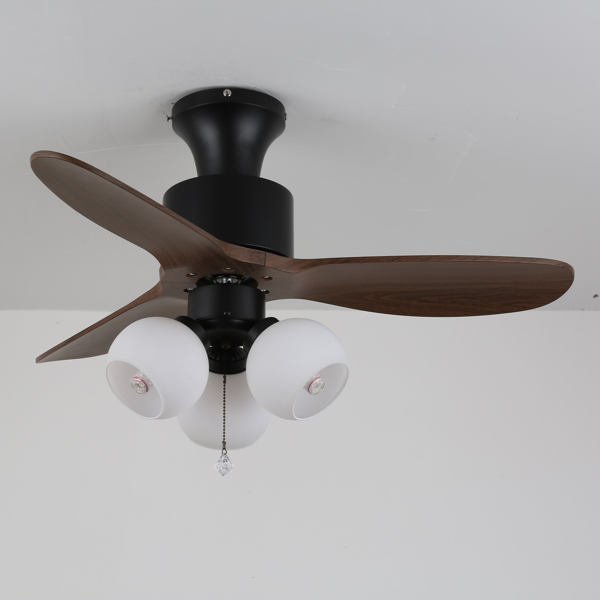 Ventilator de tavan vintage cu iluminare — abajur din sticlă și telecomandă - Lamylie