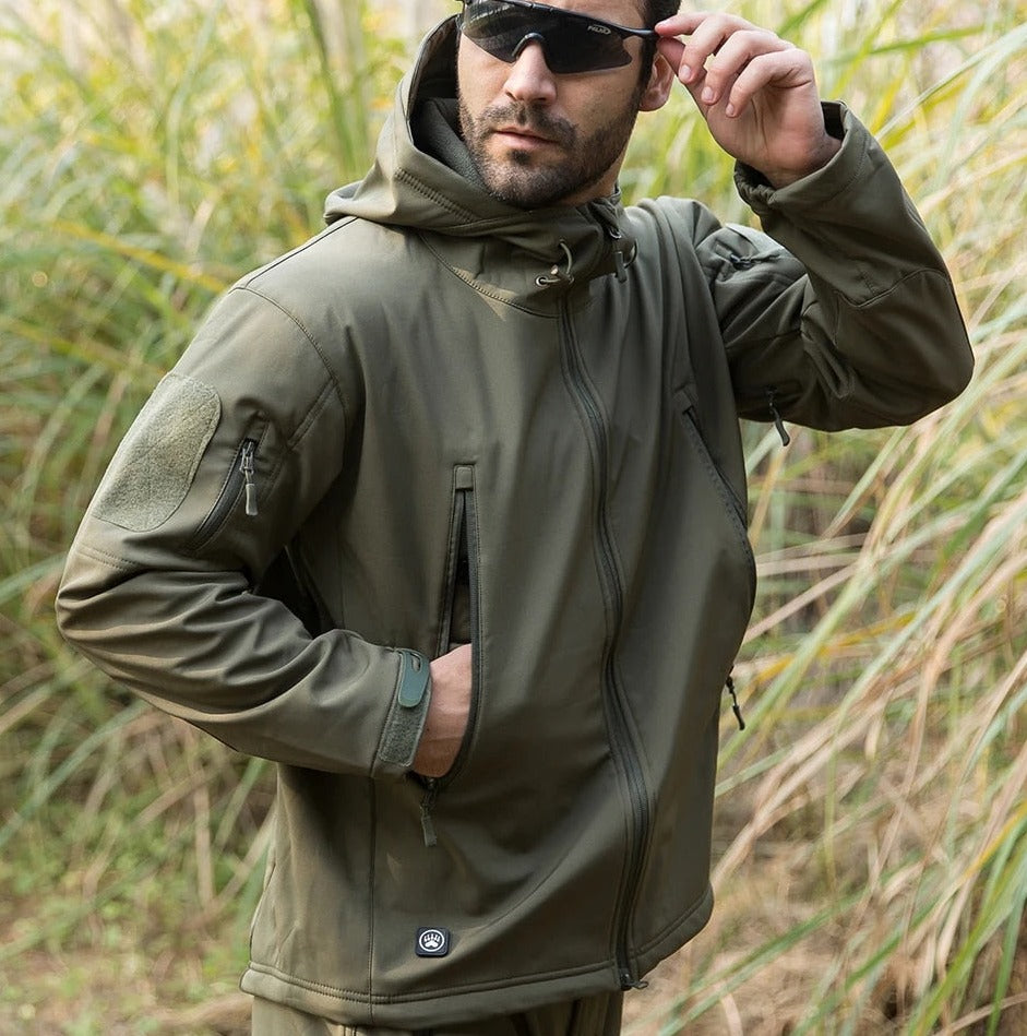 Voděodolná outdoorová souprava MaxShield s fleecovou podšívkou a několika kapsami