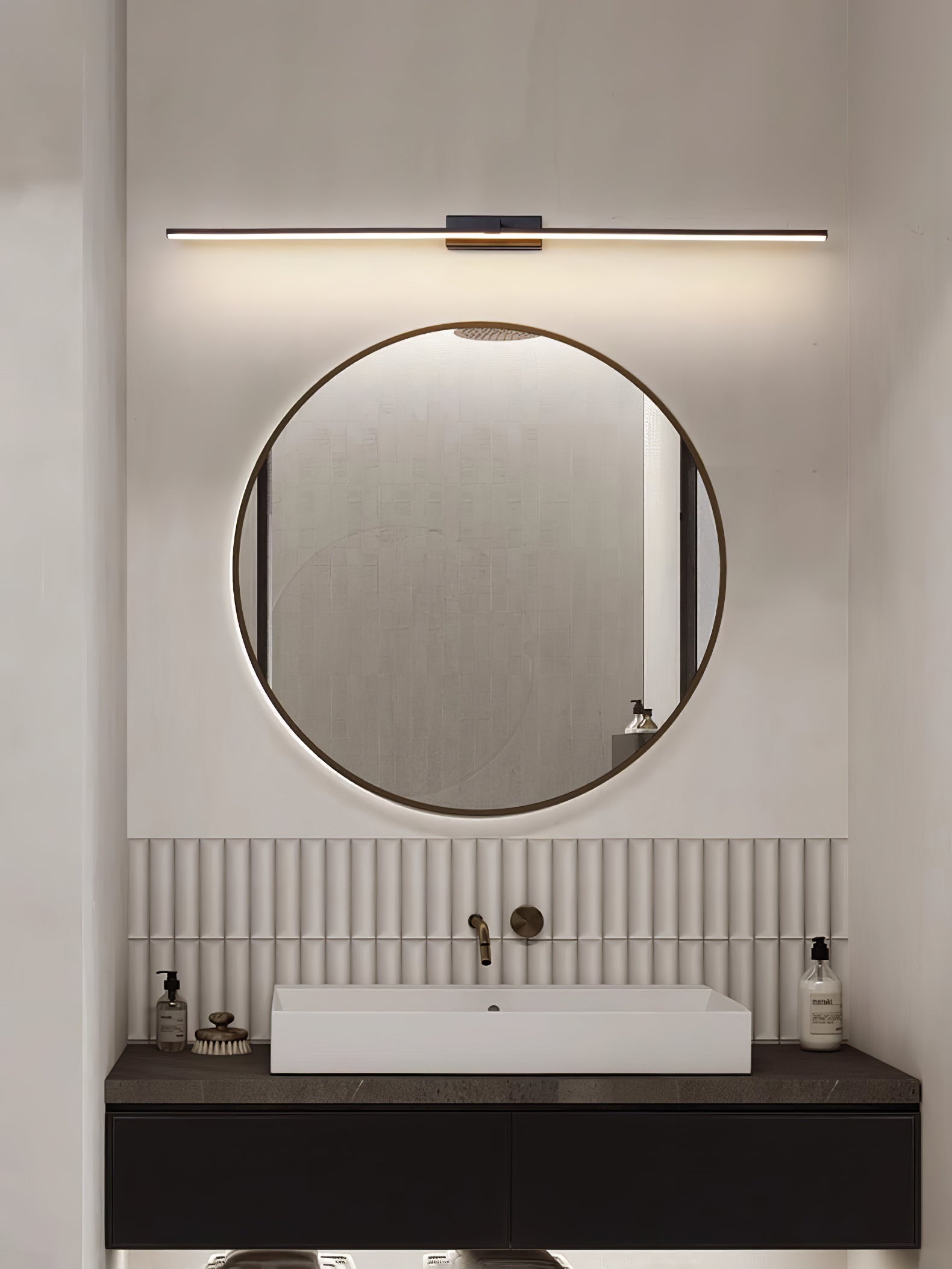 Linear Mirror Lighting Metal | Integrated LED Wall Lamp in Black | 3 Lengths - Lamylie