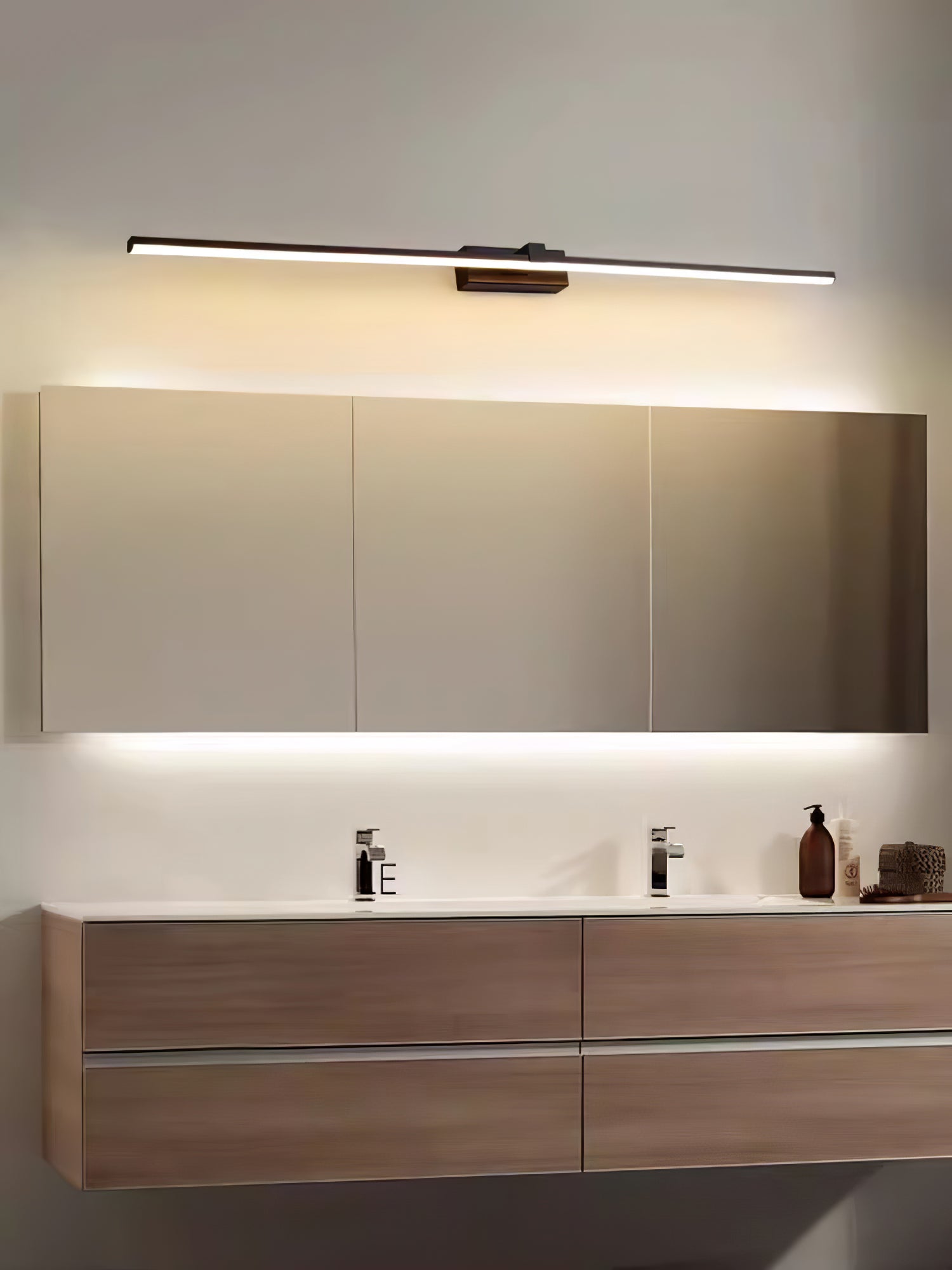 Linear Mirror Lighting Metal | Integrated LED Wall Lamp in Black | 3 Lengths - Lamylie