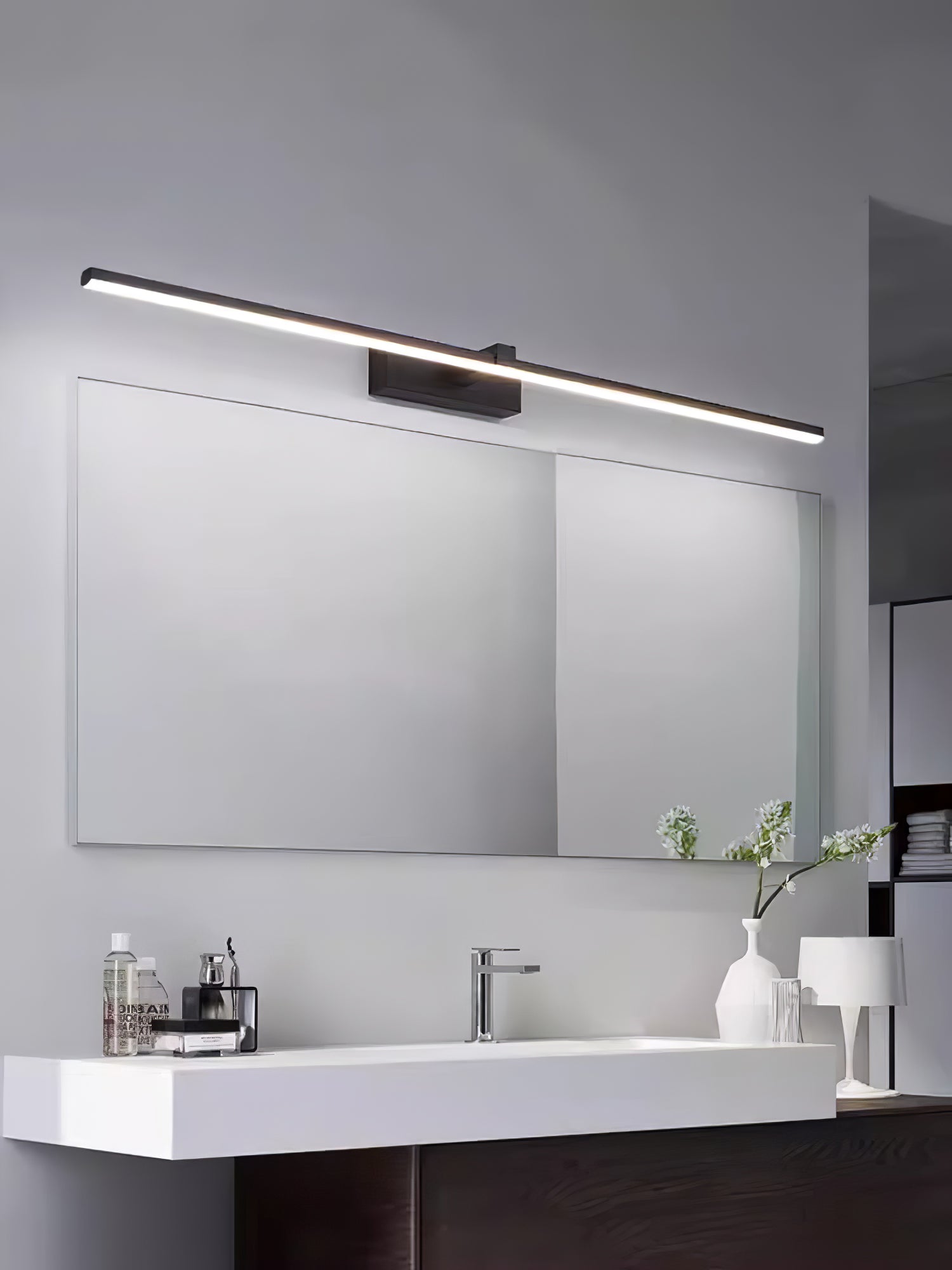 Linear Mirror Lighting Metal | Integrated LED Wall Lamp in Black | 3 Lengths - Lamylie