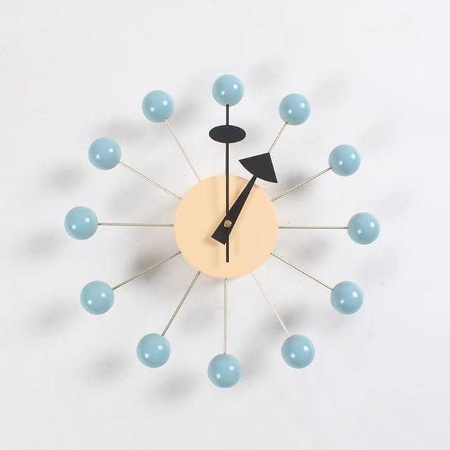Abstrakt 3D-veggklokke med kuler | Skandinavisk minimalistisk design, 32 cm, silikon, kvartsverk med lydløs gange, dekorativ interiørklokke, svart og grå – Lamylie