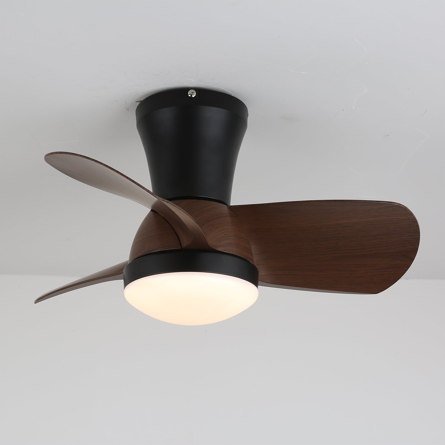 Ventilateur de plafond moderne avec éclairage en bois et blanc Ø61 cm | Ventilateur silencieux avec LED 24 W, 6 vitesses et télécommande pour salon, chambre ou bureau – Lamylie