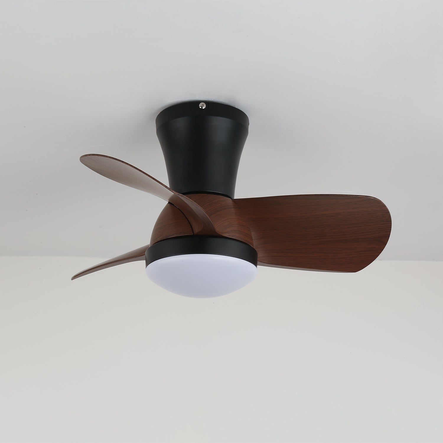 Ventilateur de plafond moderne avec éclairage en bois et blanc Ø61 cm | Ventilateur silencieux avec LED 24 W, 6 vitesses et télécommande pour salon, chambre ou bureau – Lamylie