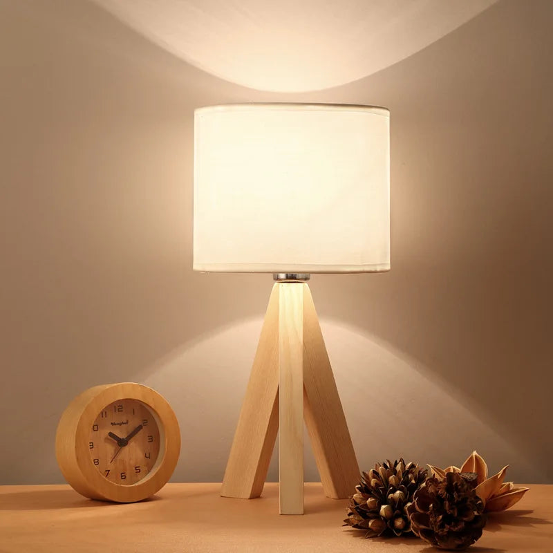 WoodEssence | Moderne Tischlampe aus Holz - Lamylie