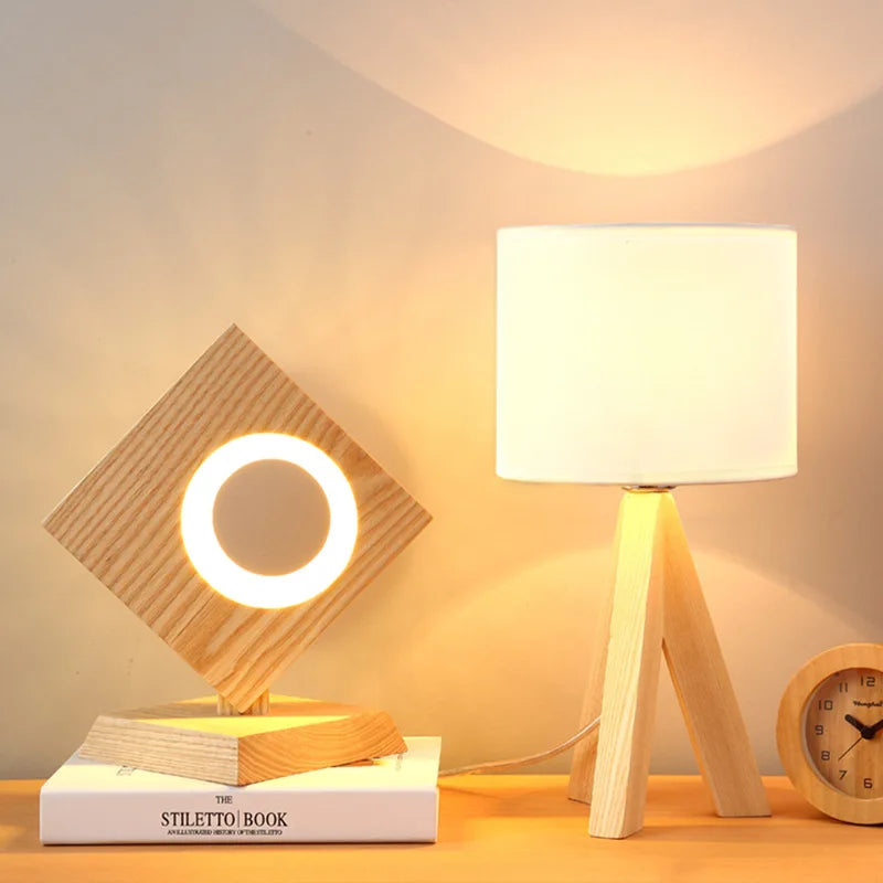 WoodEssence | Moderne Tischlampe aus Holz - Lamylie