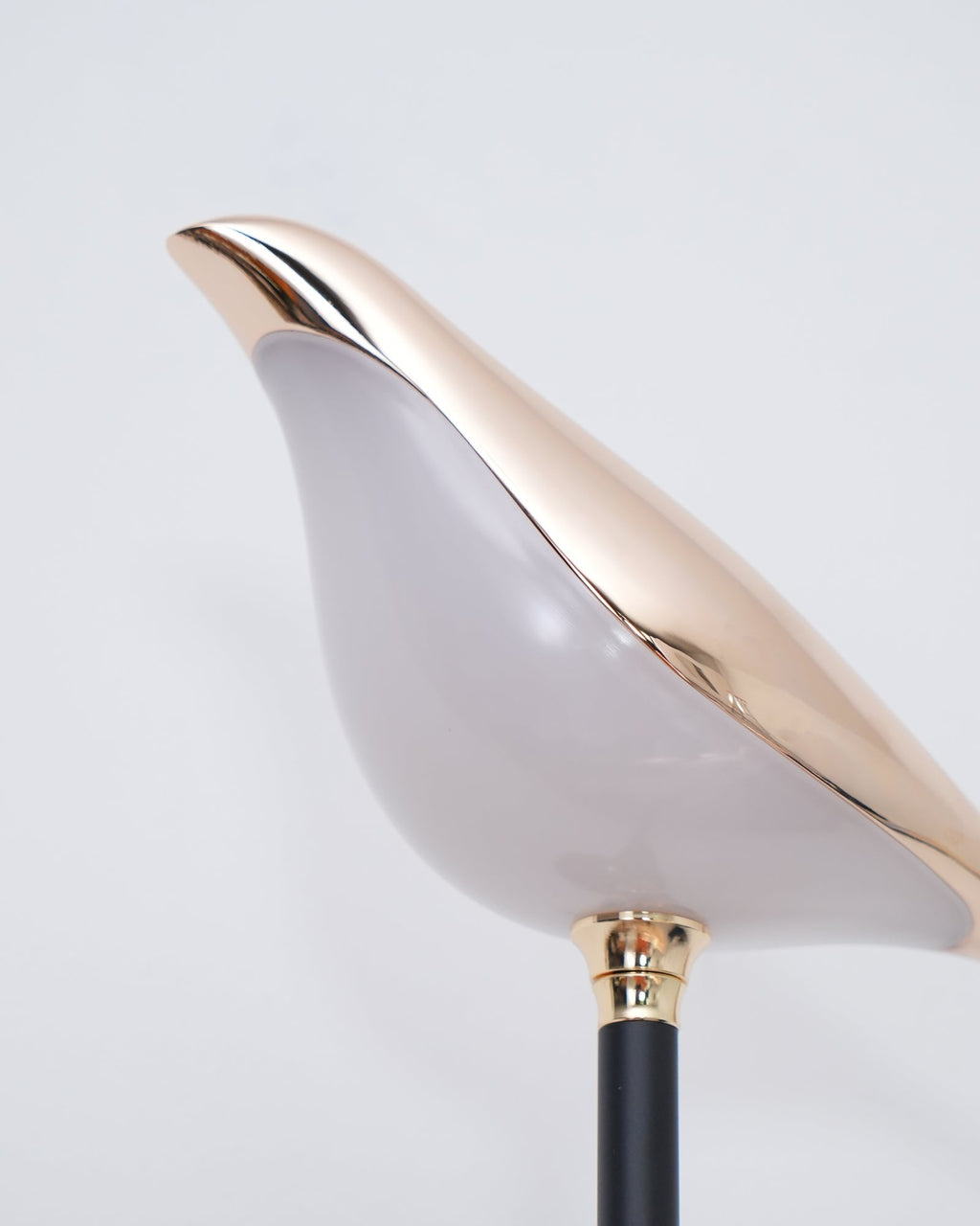 Wall Lamp with Bird Motif and Adjustable Lamp Arms | Black & Rose Gold Design 1 or 2 Light Points Magnetic Bird Modern Decorative Lighting - Lamylie