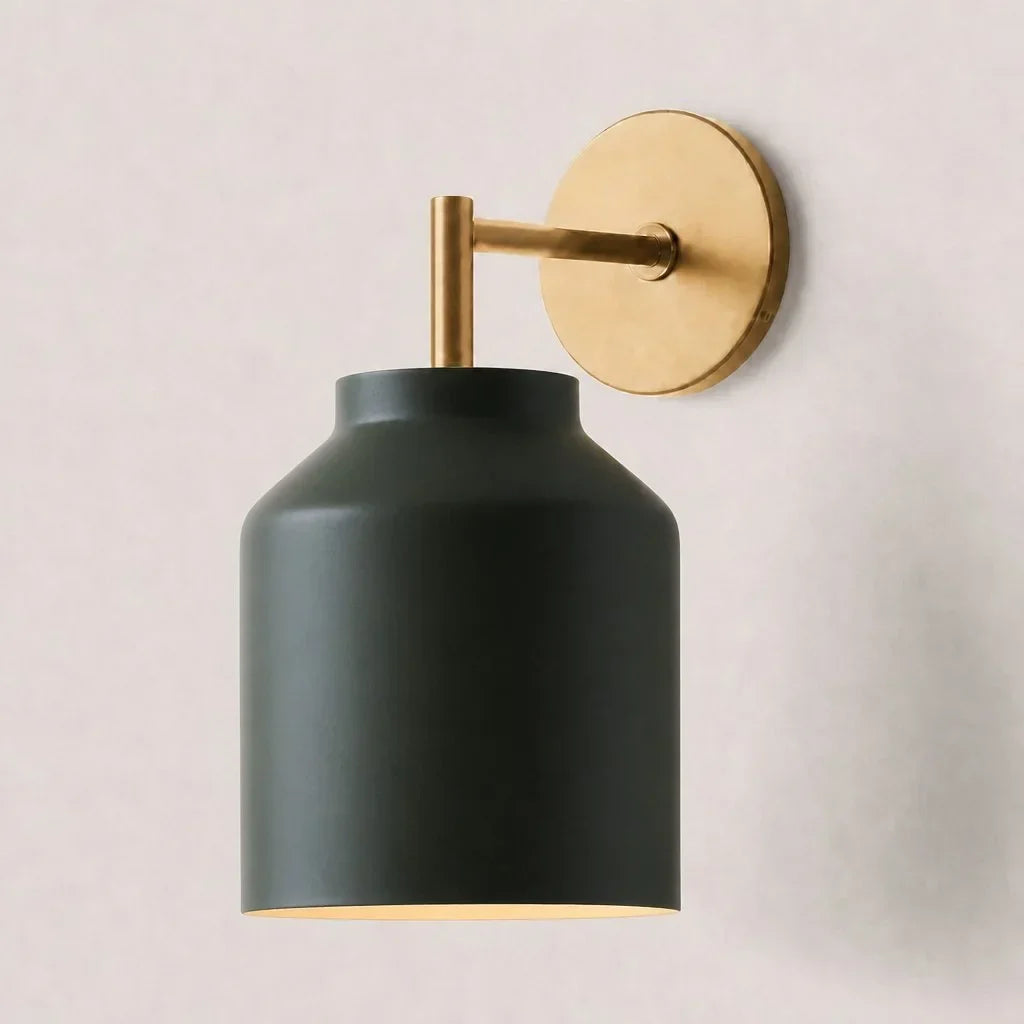 Lampă de perete metalică, cu finisaj mat minimalist, în stil scandinav, lumină ambientală pentru dormitor, hol sau living - Lamylie