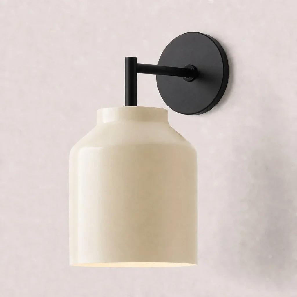 Lampă de perete metalică, cu finisaj mat minimalist, în stil scandinav, lumină ambientală pentru dormitor, hol sau living - Lamylie