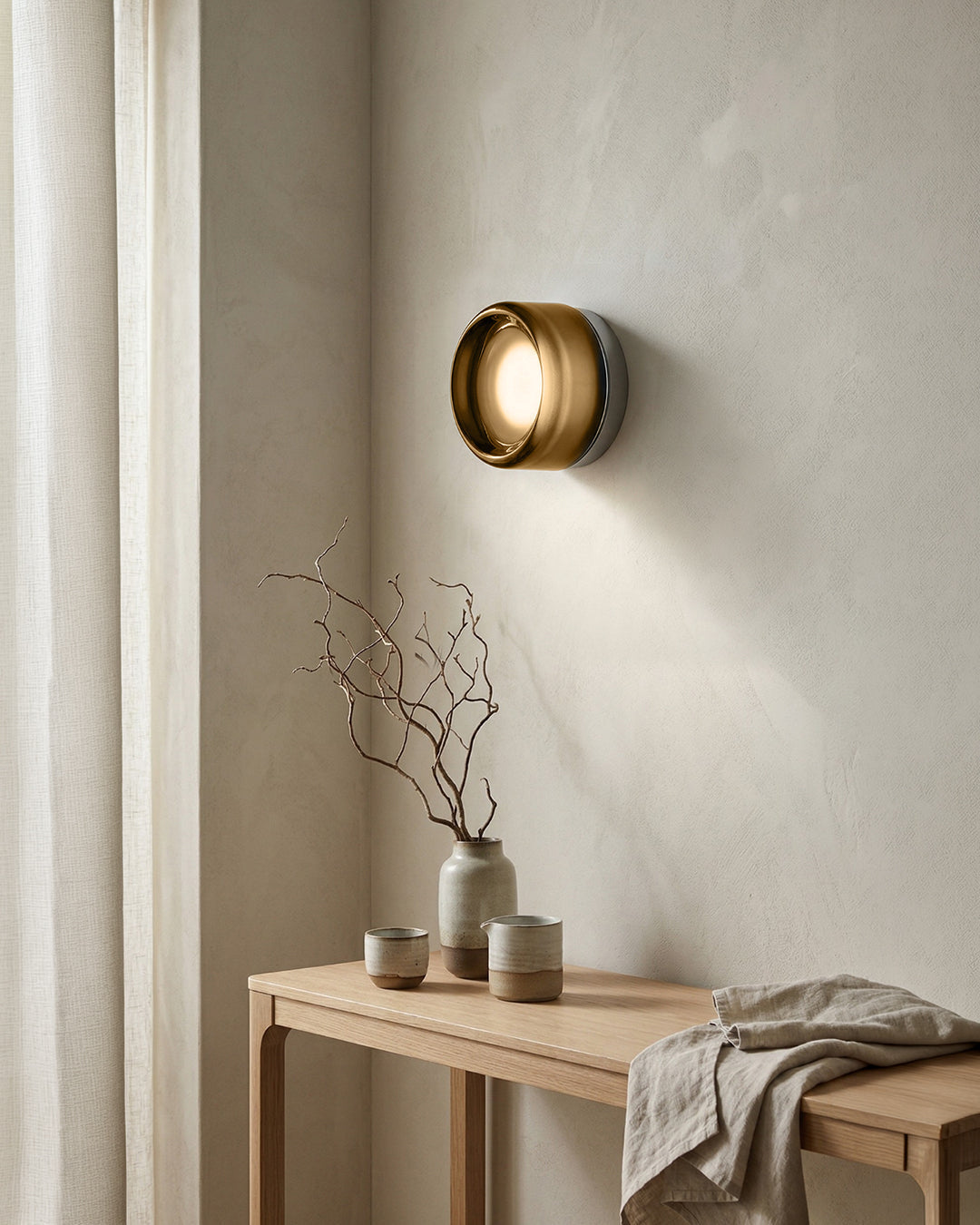 Minimalist LED Wall Lamp Round Aluminum Acrylic Diffuse Light Warm White Modern Design Compact Bedroom Hallway Accent Lighting - Lamylie