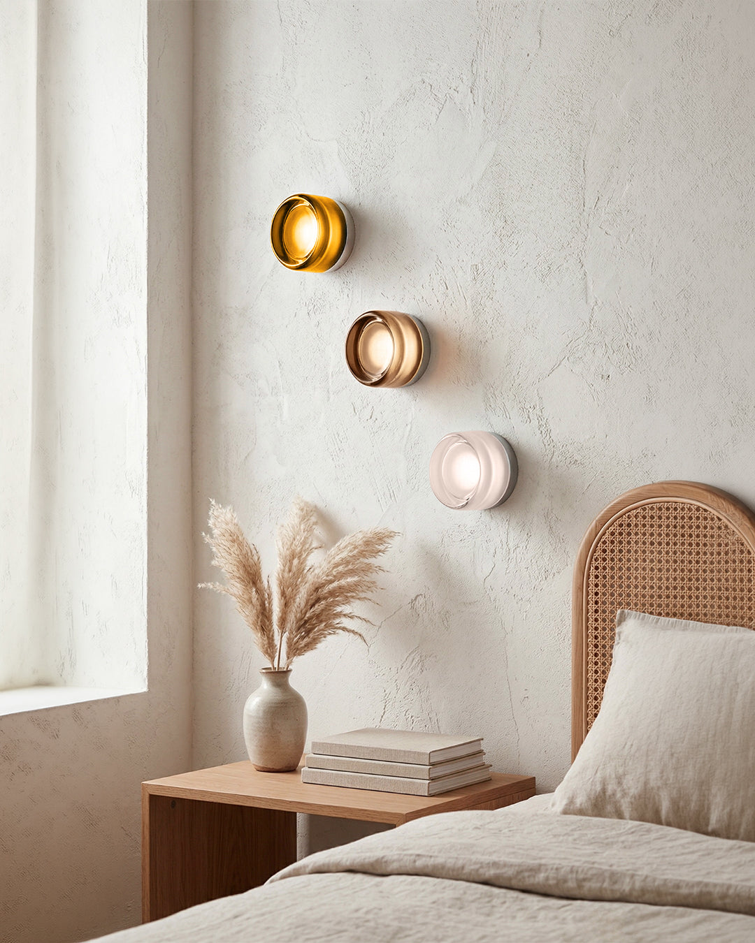 Minimalist LED Wall Lamp Round Aluminum Acrylic Diffuse Light Warm White Modern Design Compact Bedroom Hallway Accent Lighting - Lamylie