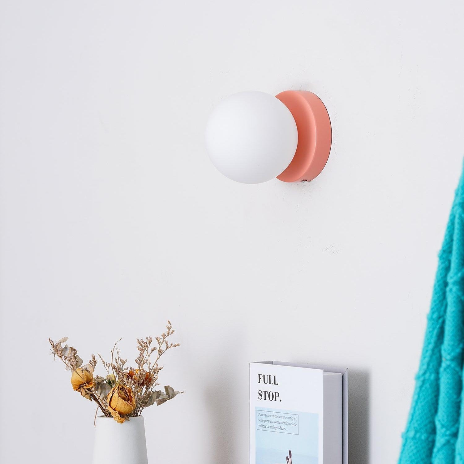 Nuvol Wandleuchte — Metall-Wandspot mit Glasglobus ø12cm — Kompakte Wandbeleuchtung in 5 Farben - Lamylie